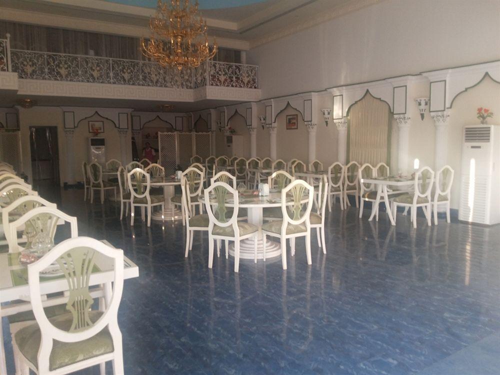 Royal Residence Hotel Apartments Oumm al Qaïwaïn Extérieur photo
