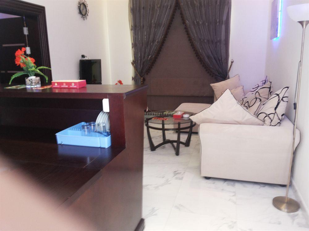 Royal Residence Hotel Apartments Oumm al Qaïwaïn Extérieur photo
