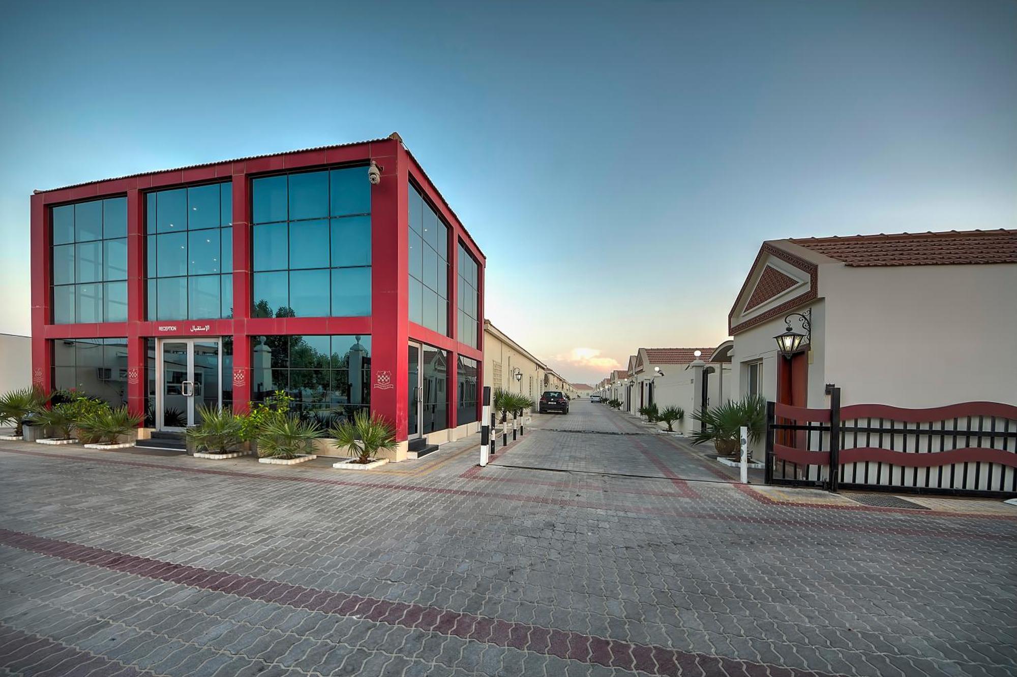 Royal Residence Hotel Apartments Oumm al Qaïwaïn Extérieur photo