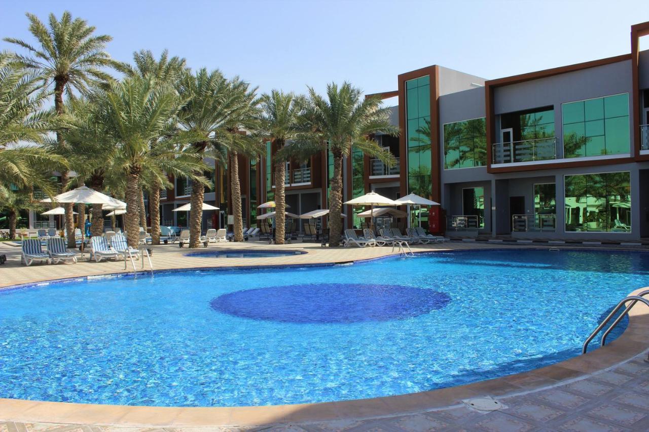 Royal Residence Hotel Apartments Oumm al Qaïwaïn Extérieur photo